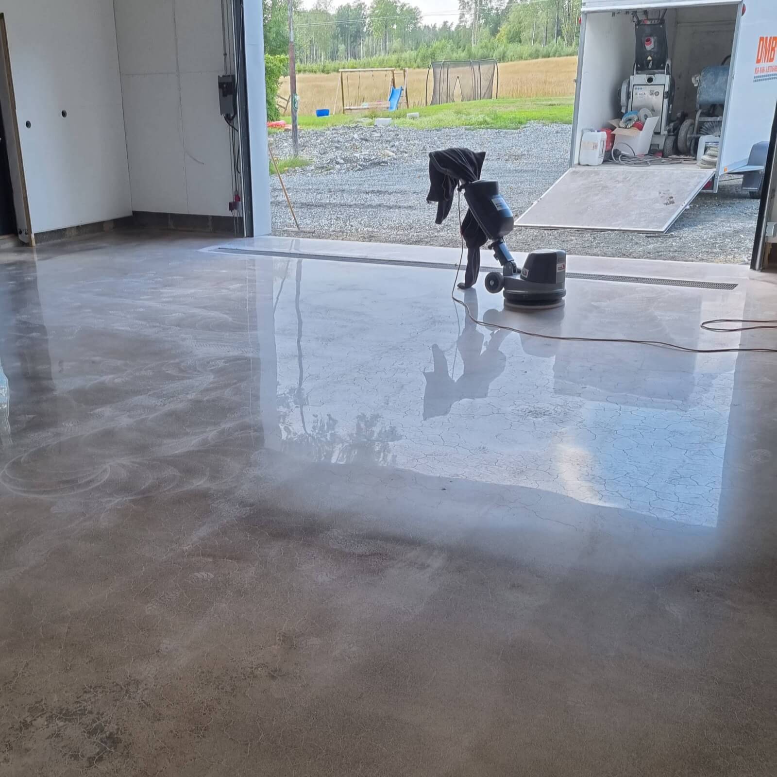 Slipad och polerad betong i Bengtfors