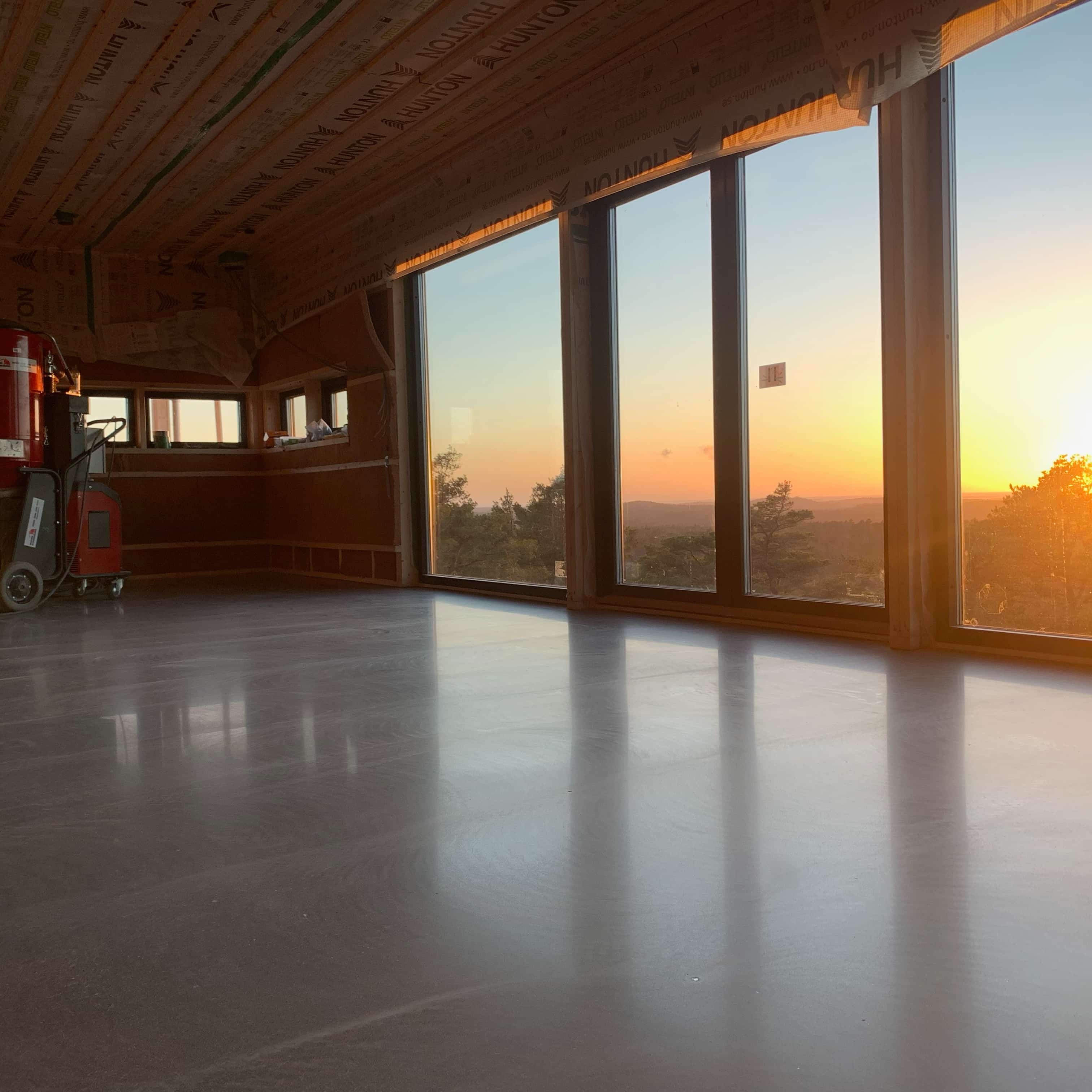 Slipning och polering av betongplatta i Bohuslän