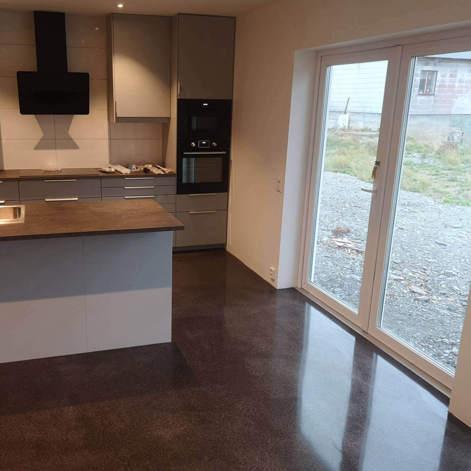 Polerad betong i villa